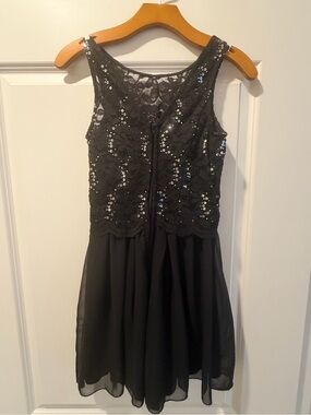 Macy's Black Sequin Lace Chiffon Formal Dress for Girls
